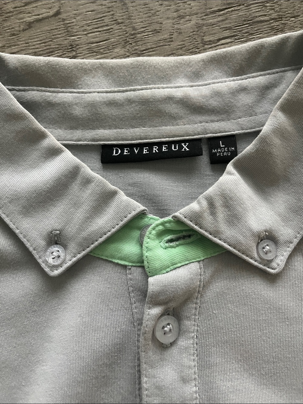 Devereux Men's Gray & White Polo Shirt with Mint Pocket Large